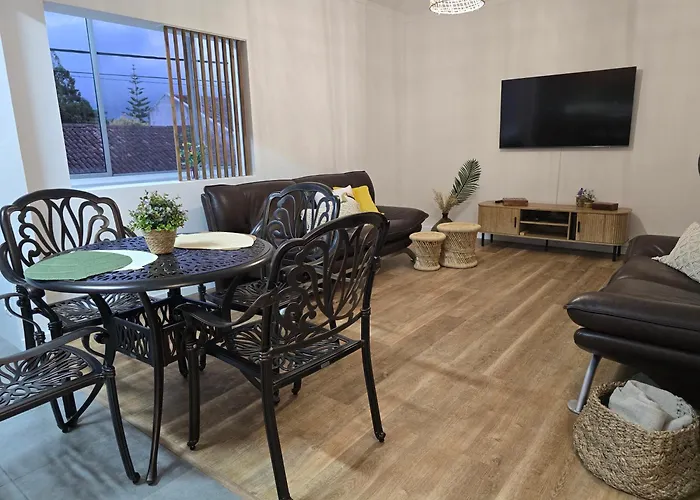 Be Loved By Earth 아파트 Ponta Delgada