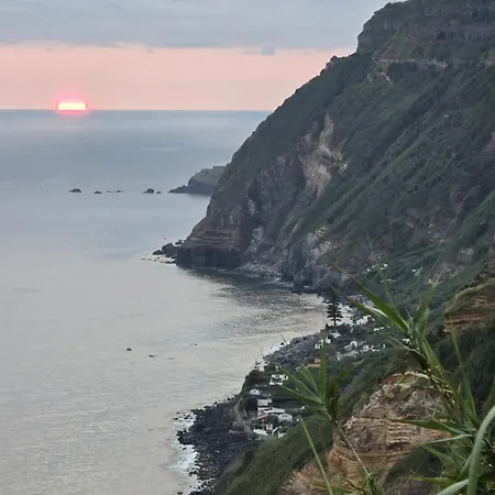 דירה Be Loved By Earth