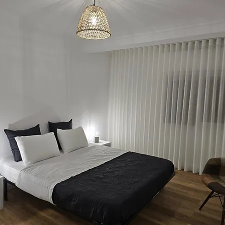 Be Loved By Earth דירה